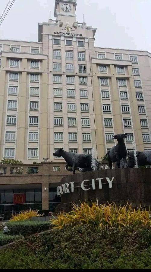Pasay Staycation @150newport Apartment Manila